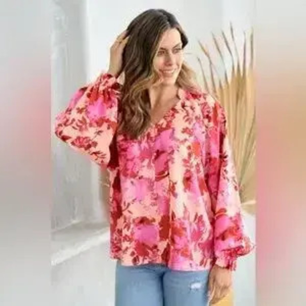 Hailey & Co Ruffle V-Neck Decor Button Floral Blouse - Picture 4 of 4